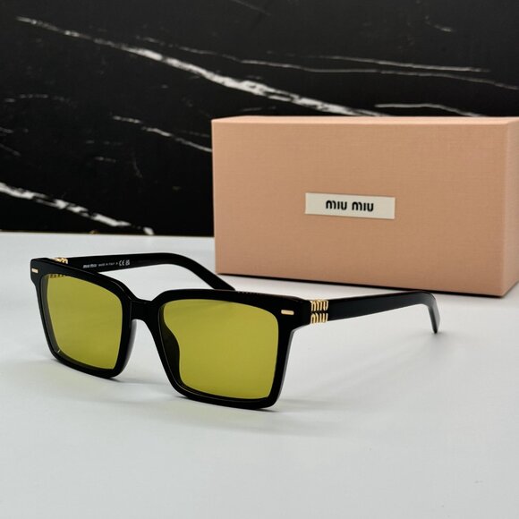 NEW MIU MIU BLACK GREEN SQUARE SUNGLASSES MU13ZS 16K07O WOMEN MIU MIU MU 13ZS - Picture 1 of 11